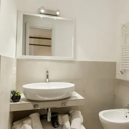 Apartment Heil 3 In